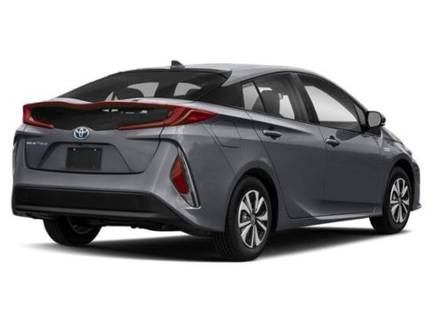 Used 2019 Toyota Prius Prime Premium image 3