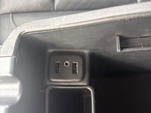 Used 2018 GMC Sierra 1500 SLT w/ SLT Premium Package image 32