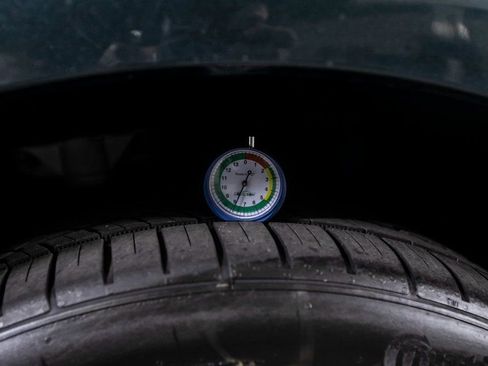 Used 2022 Genesis GV80 2.5T w/ Prestige Package 04 image 41