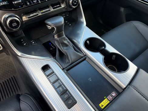 Used 2022 Lexus LX 600 F Sport image 13