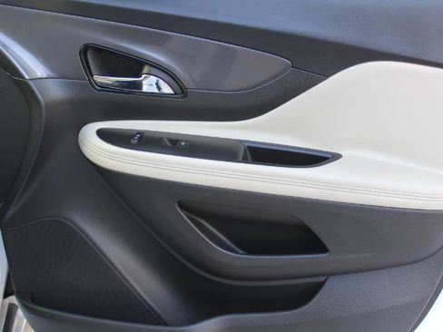 Used 2018 Buick Encore Essence image 22