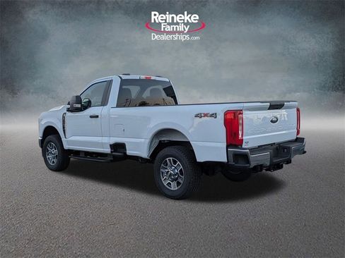 New 2025 Ford F350 XLT image 8