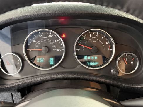 Used 2016 Jeep Wrangler Unlimited Sport w/ Quick Order Package 24S AWD/4WD image 18