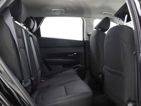 Certified 2026 Hyundai Tucson SE FWD image 13