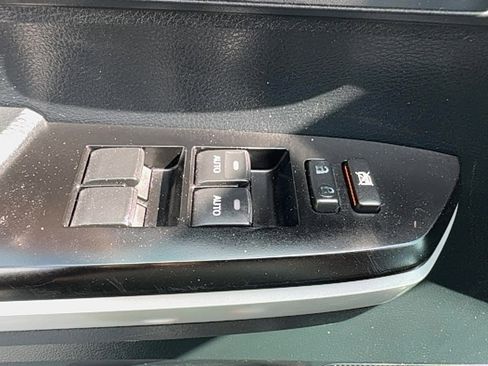 Used 2016 Toyota Tundra 1794 Edition image 15