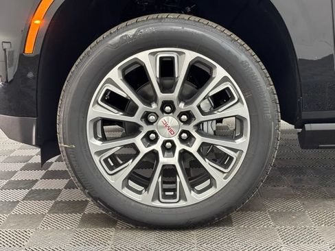 New 2026 GMC Yukon XL Denali w/ Denali Reserve Package AWD/4WD image 19