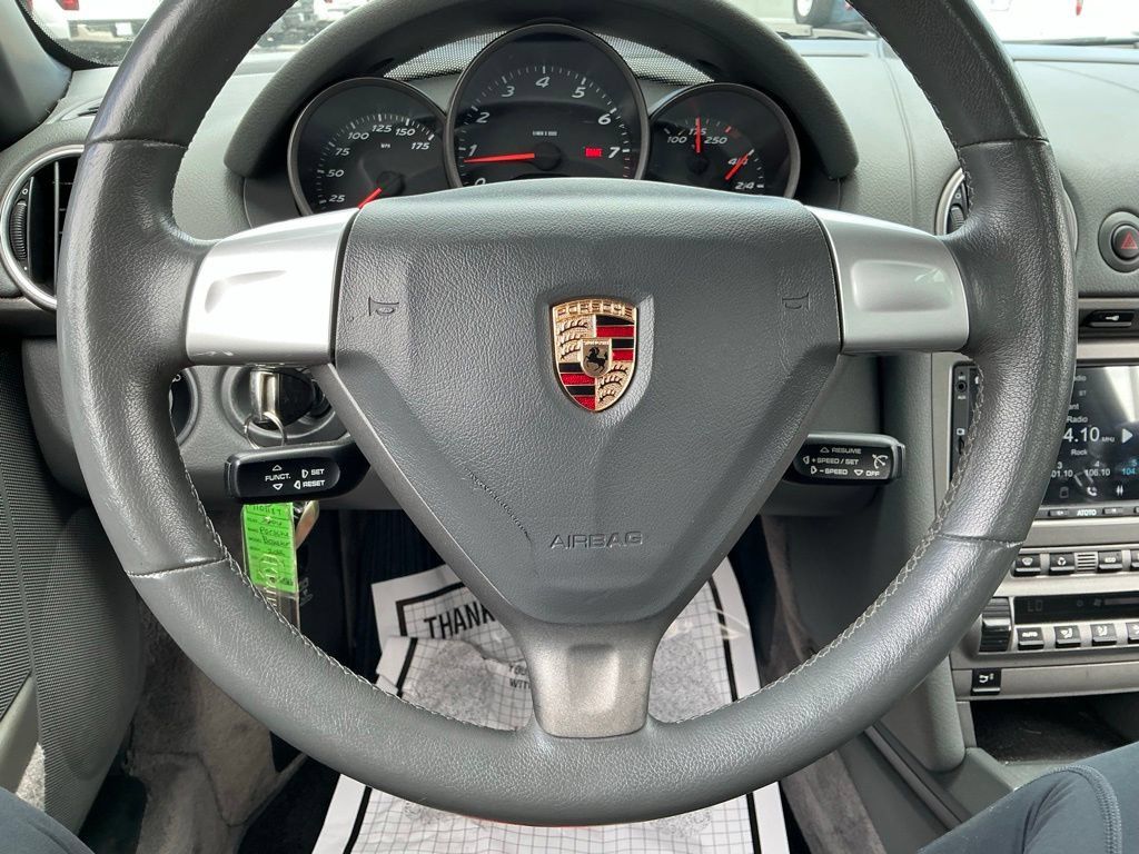 Used 2006 Porsche Boxster RWD image 32