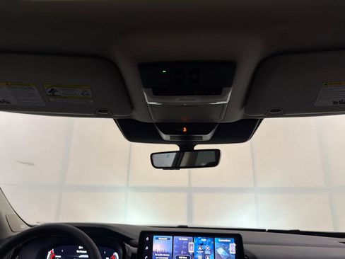 New 2026 Nissan Pathfinder SL w/ SL Premium Package FWD image 21