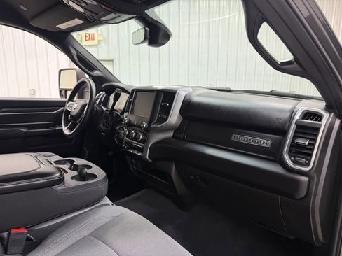 Used 2024 RAM 2500 Big Horn AWD/4WD image 14