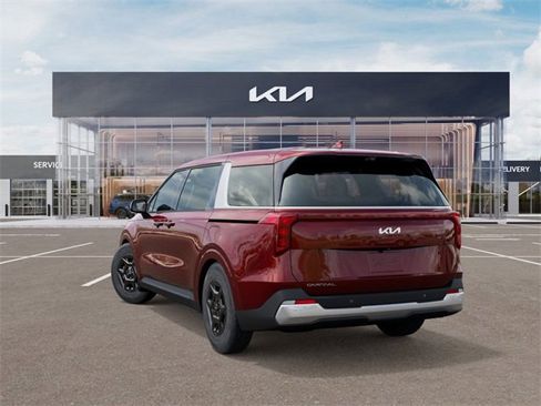 New 2026 Kia Carnival LXS image 4