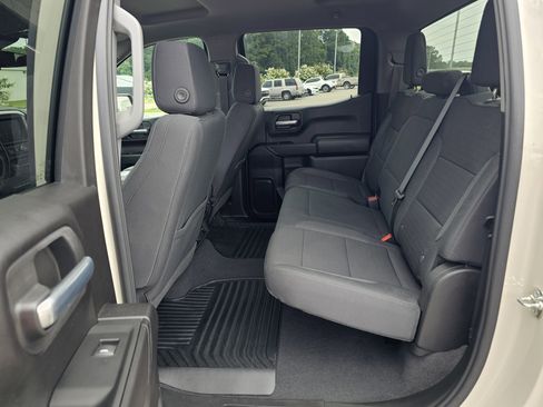 Used 2026 Chevrolet Silverado 1500 Custom RWD image 31
