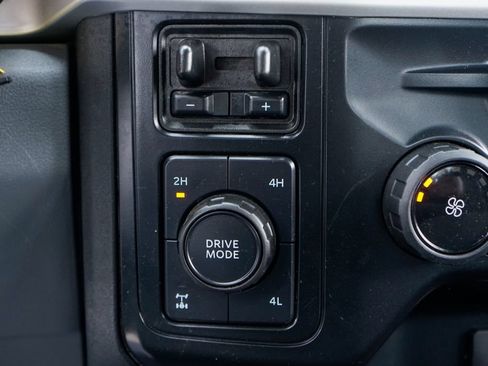 Used 2024 Ford F250 XL w/ STX Appearance Package AWD/4WD image 27
