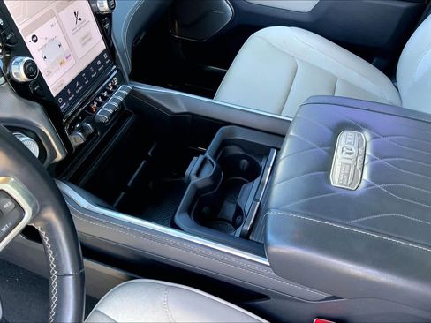 Used 2022 RAM 1500 Limited image 17