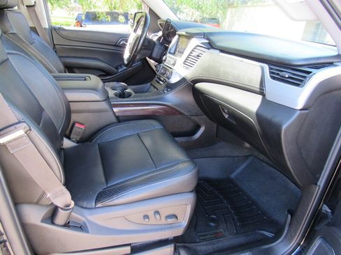 Used 2015 GMC Yukon XL SLT w/ Open Road Package image 12