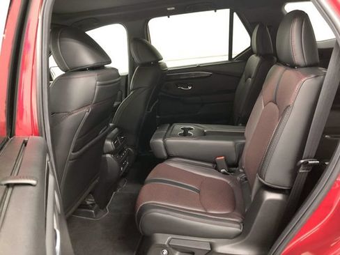 Used 2025 Honda Pilot Black Edition image 27