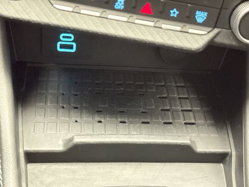 Used 2024 Ford Mustang Premium image 18