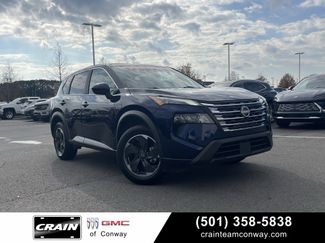 Used 2024 Nissan Rogue SV video 1