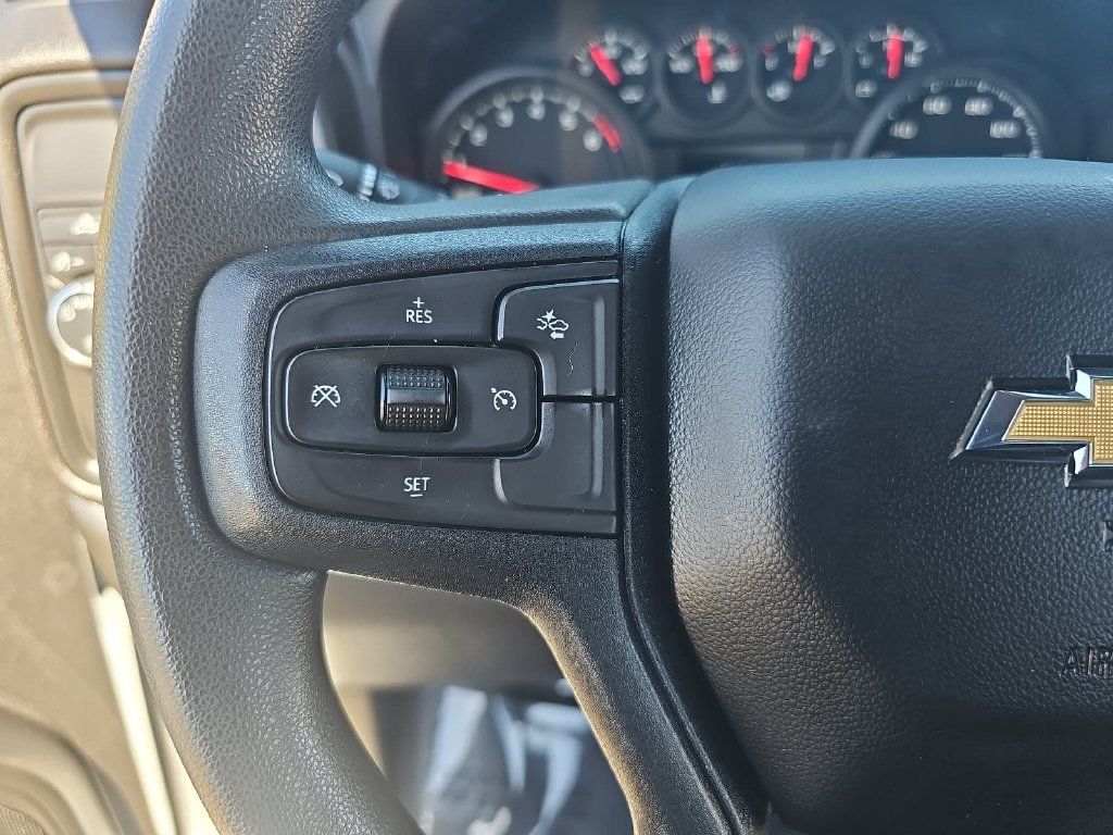 Used 2024 Chevrolet Silverado 1500 Custom RWD image 16