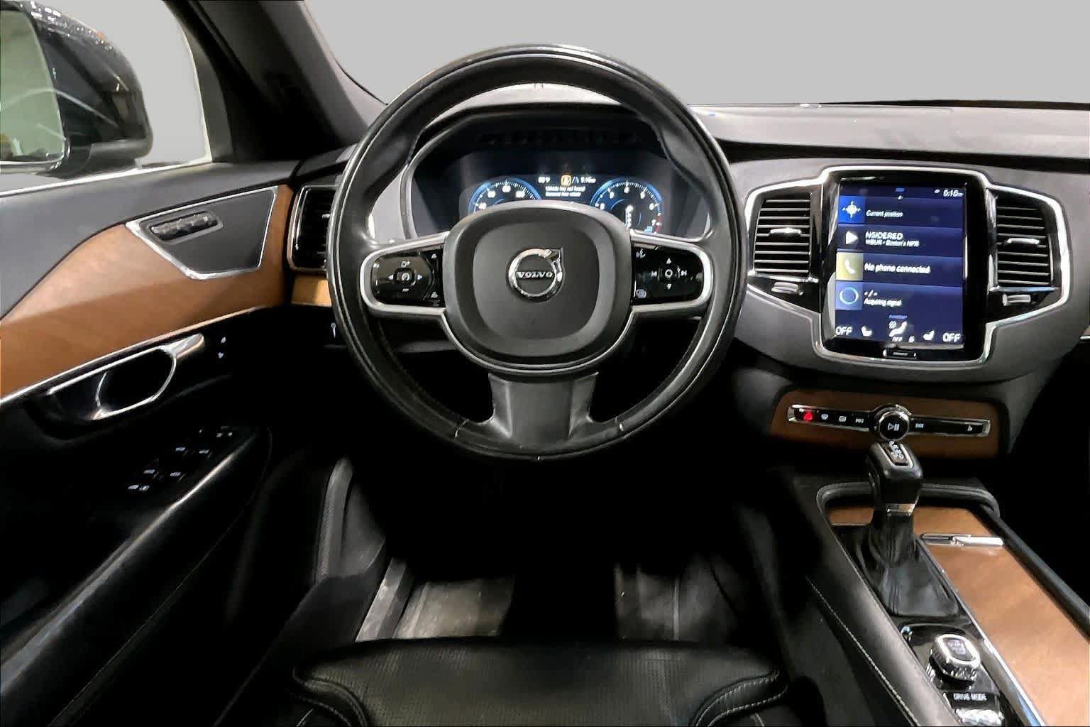 Used 2018 Volvo XC90 T6 Inscription w/ Convenience Package AWD/4WD image 6