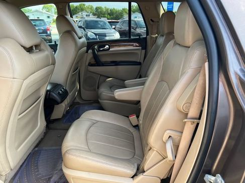 Used 2012 Buick Enclave Leather FWD image 4