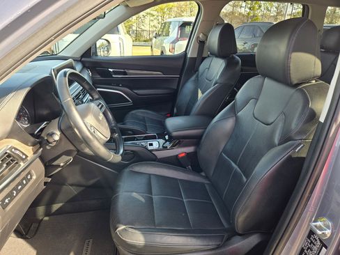Used 2022 Kia Telluride EX w/ EX Premium Package image 22