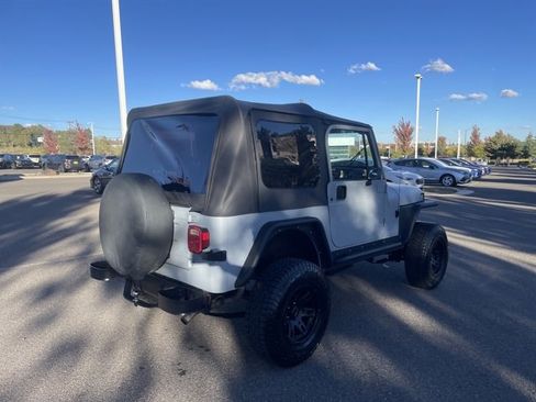 Used 1993 Jeep Wrangler Base Automatic image 4