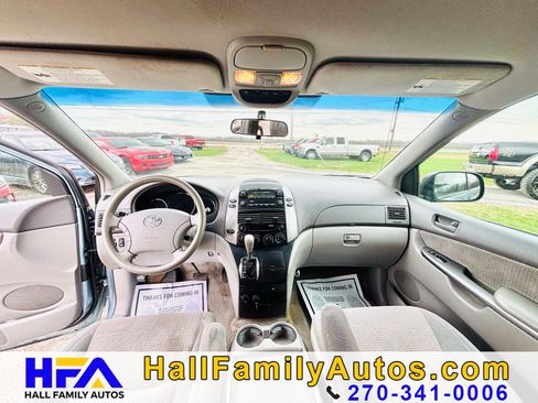 Used 2006 Toyota Sienna LE image 11