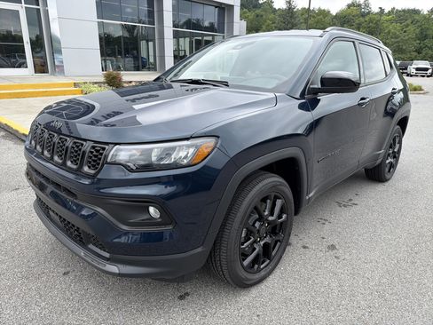 New 2026 Jeep Compass Latitude AWD/4WD image 2