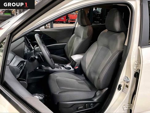 Certified 2025 Subaru Crosstrek 2.0i Premium image 7