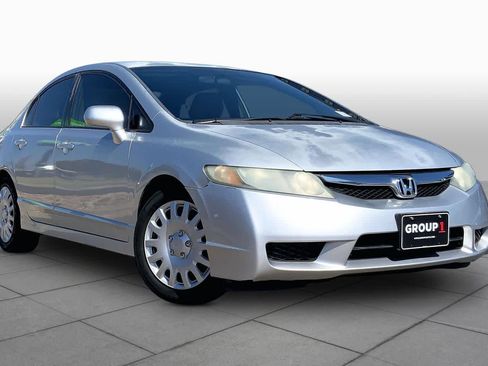 Used 2010 Honda Civic LX image 2