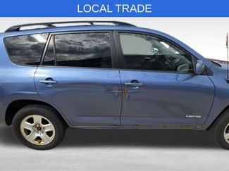 Used 2007 Toyota RAV4 Limited AWD/4WD video 3