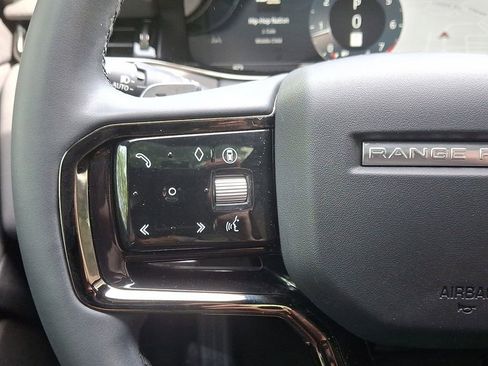 Used 2024 Land Rover Range Rover Evoque S image 17