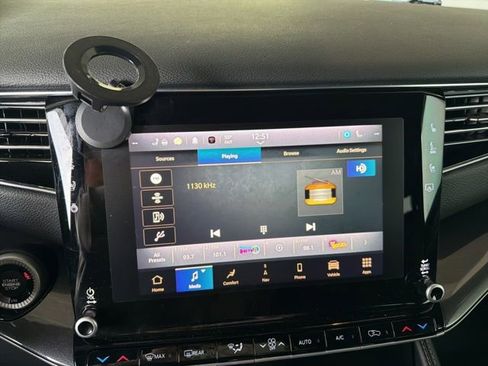 Used 2023 Jeep Wagoneer 2WD image 30