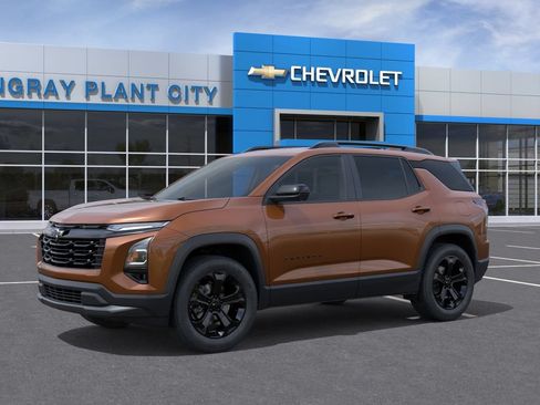 New 2027 Chevrolet Equinox LT w/ Convenience Package II FWD image 2
