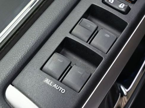 Used 2015 Toyota 4Runner Limited AWD/4WD image 14