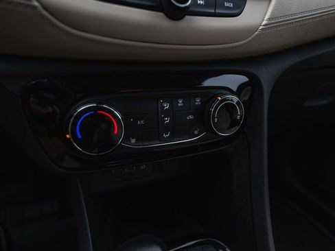 Used 2023 Buick Encore GX Preferred w/ Cold Weather Comfort Package image 8