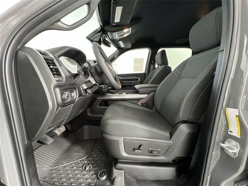 Used 2025 RAM 3500 Big Horn image 19