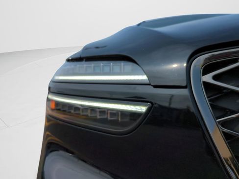 New 2026 Genesis GV70 2.5T Sport Prestige image 9