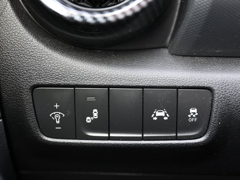 Used 2021 Hyundai Kona Night image 35