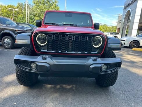 Used 2024 Jeep Wrangler Unlimited Sport AWD/4WD image 18