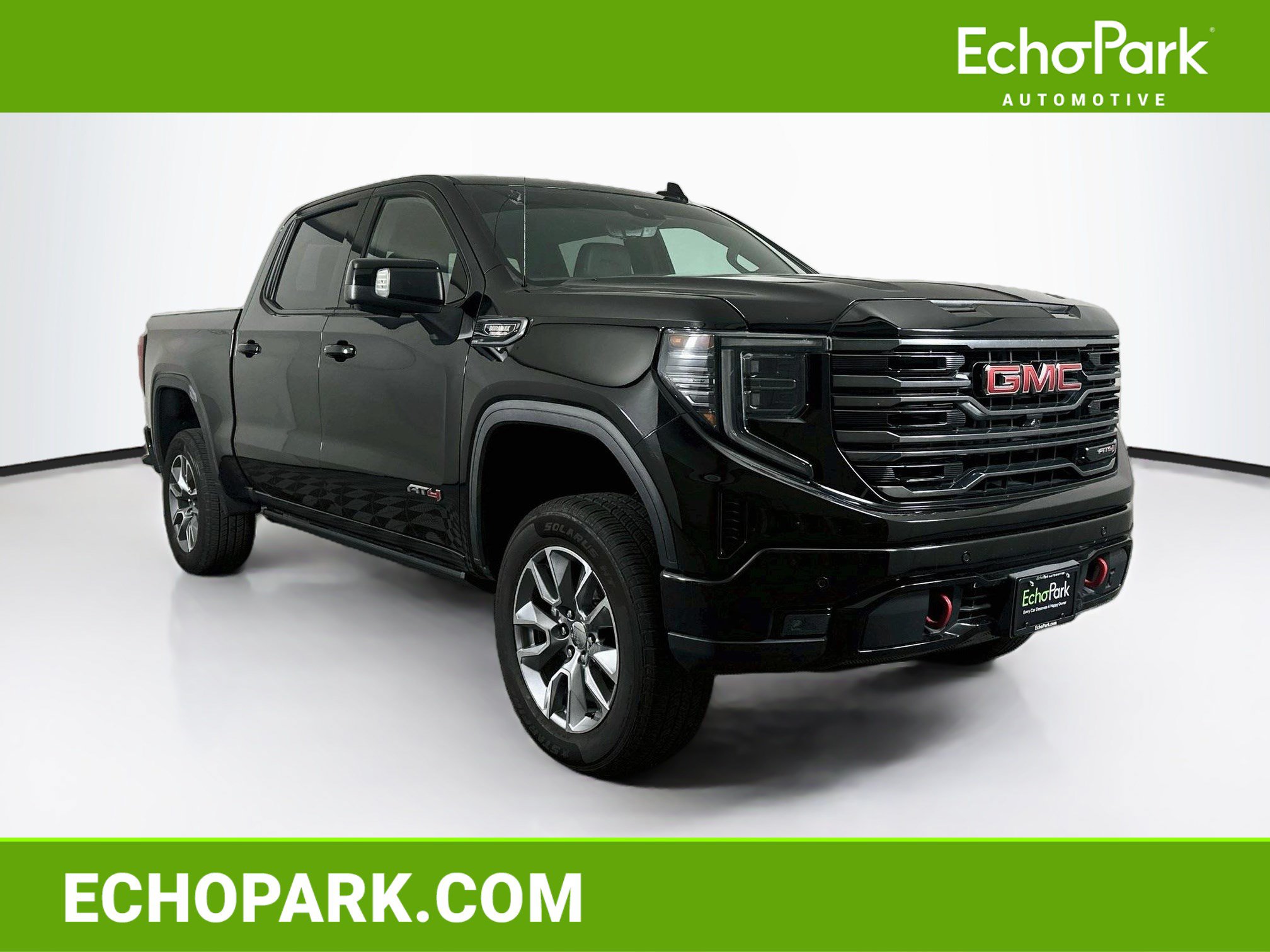 Used 2023 GMC Sierra 1500 AT4 w/ Technology Package AWD/4WD image 1