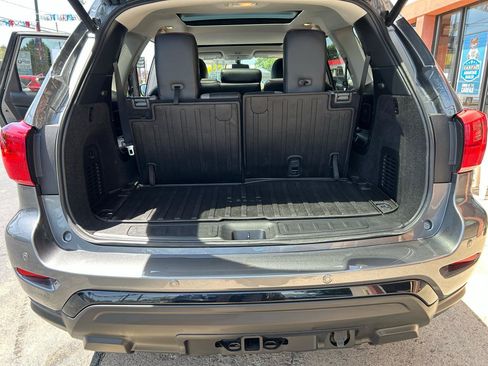 Used 2020 Nissan Pathfinder SL AWD/4WD image 22