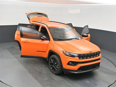 New 2026 Jeep Compass Latitude image 48
