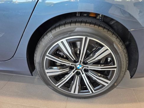 New 2026 BMW 330i Sedan w/ Convenience Package RWD image 5