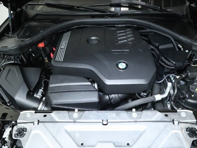 Used 2023 BMW 330i xDrive Sedan w/ Premium Package AWD/4WD image 36