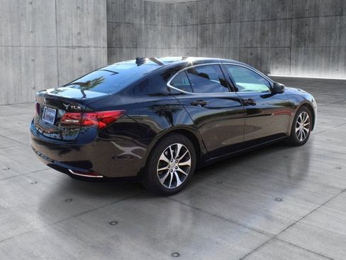 Used 2015 Acura TLX w/ Technology Package FWD image 5