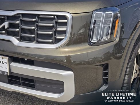 Used 2025 Kia Telluride S AWD/4WD image 11
