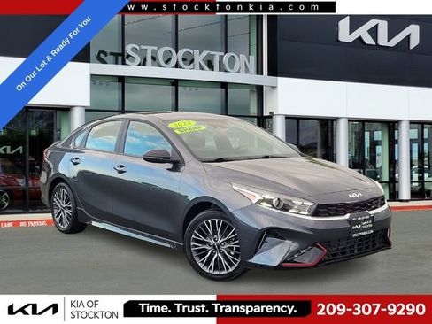 Used 2023 Kia Forte GT-Line FWD image 1