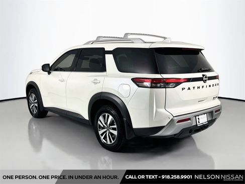 Certified 2023 Nissan Pathfinder SL w/ Lighting Package (N92) AWD/4WD image 7