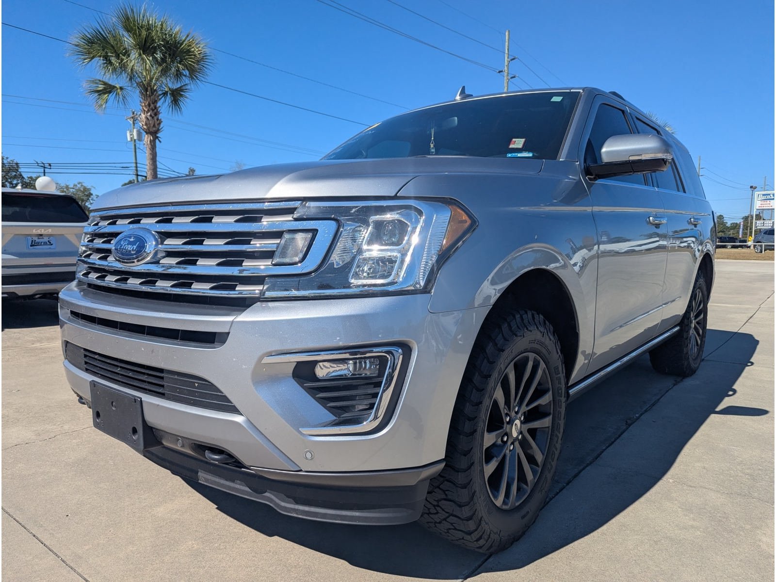 Used 2020 Ford Expedition Limited AWD/4WD image 6